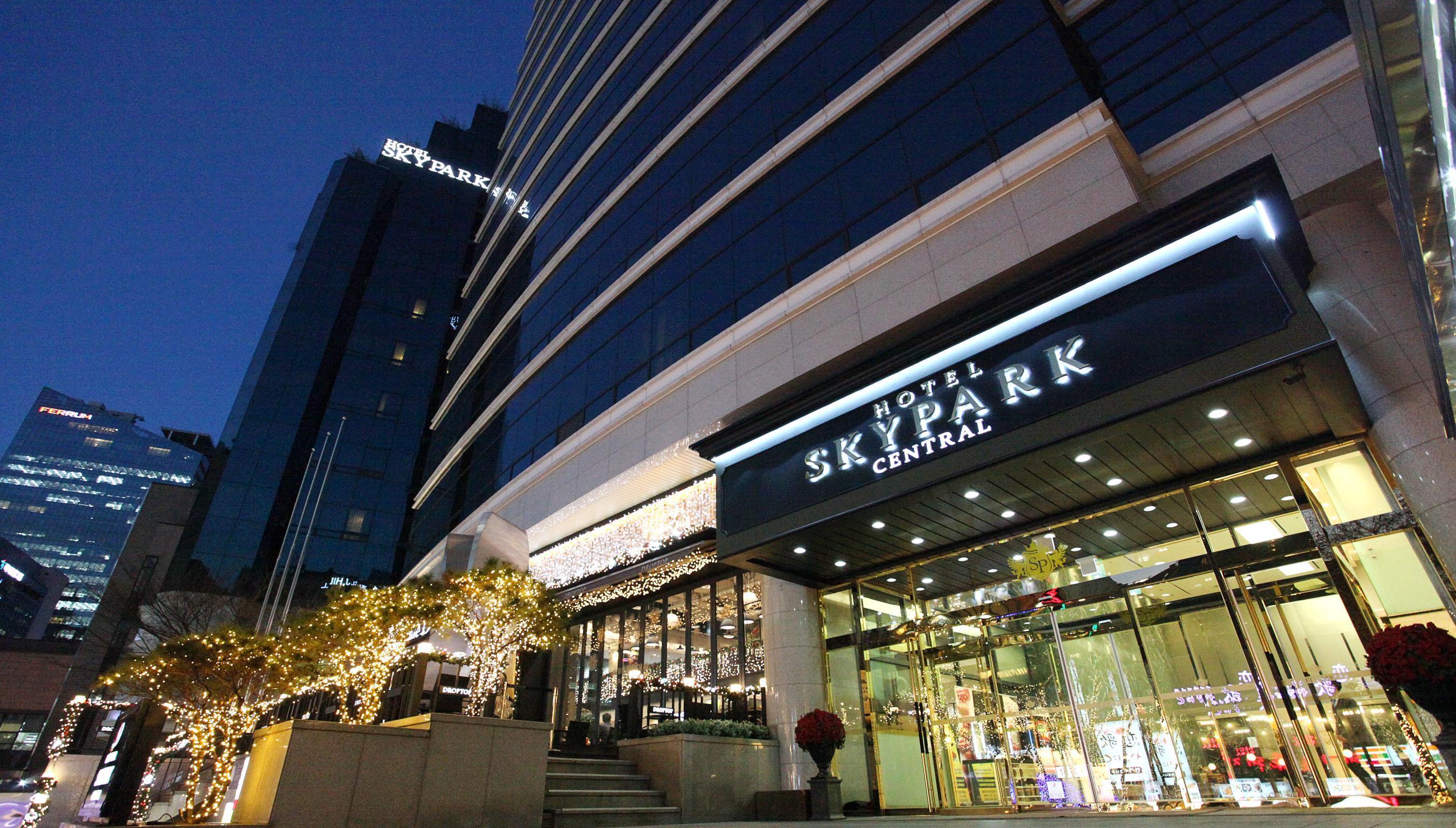 Hotel Skypark Central Myeongdong Seúl Exterior foto